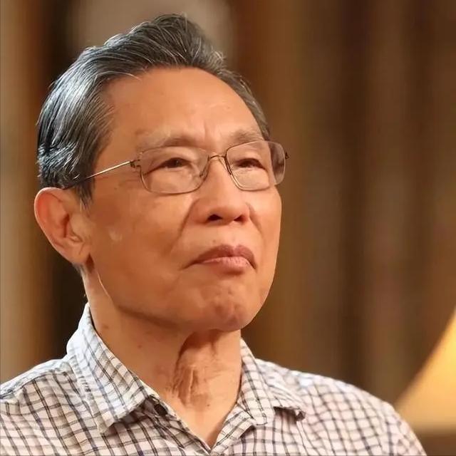 终身制没了！两院修改章程明确加入外国籍视为放弃院士称号(图12)