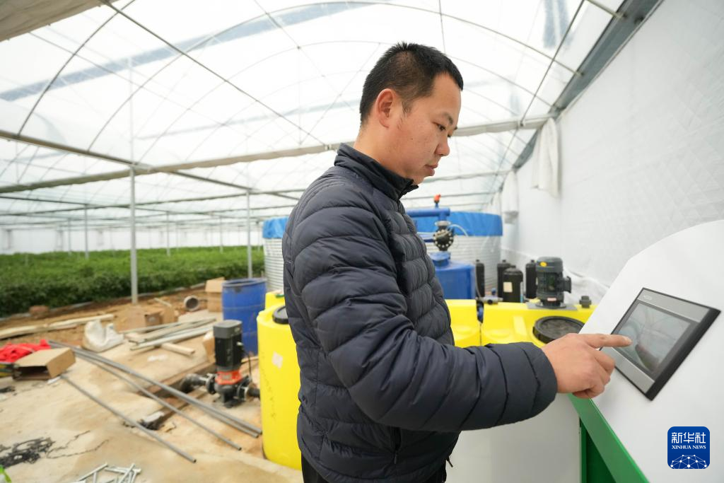 镜头里的春日经济——春耕里的“科技范儿”(图20)