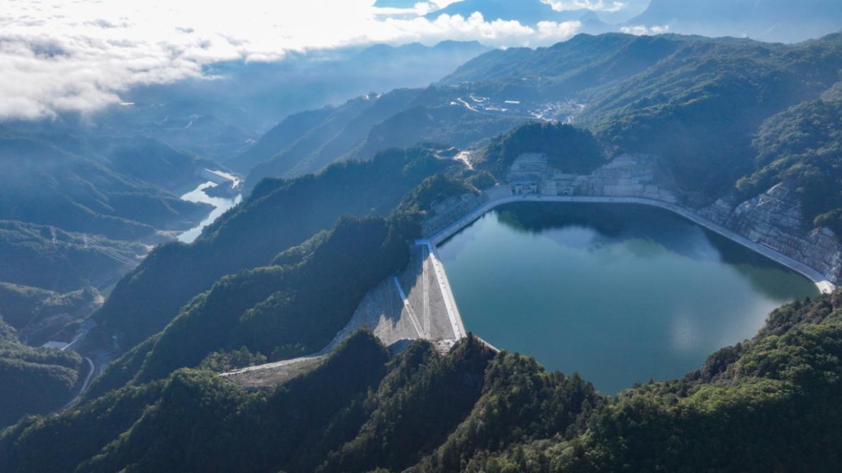 活力中国调研行·万千气象看陕西丨速度精度智慧：触摸三秦大地的创新脉搏Bwin必赢(图1)
