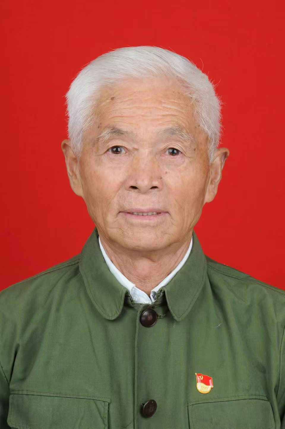 【榜样】全国“最美拥军人物”姚华亮：传承红色基因讲好红色故事(图1)