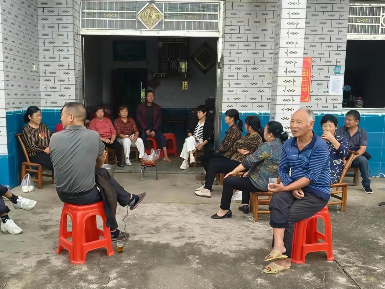 必赢赫山区欧江岔镇：秸秆变宝的绿色发展实践(图2)