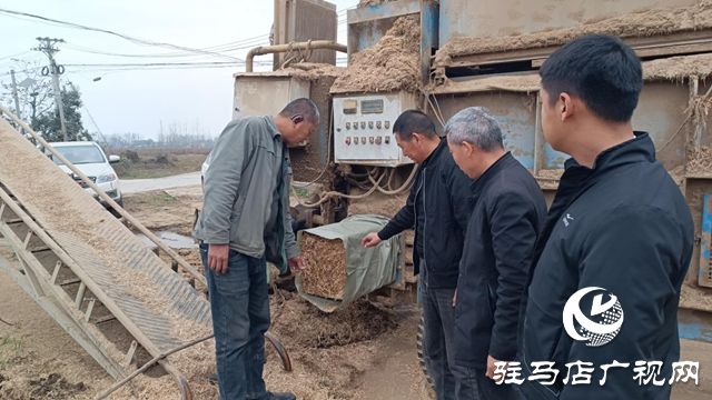 确山县留庄镇：秸秆“废”变“宝”走必赢国际出生态增收双赢路(图2)