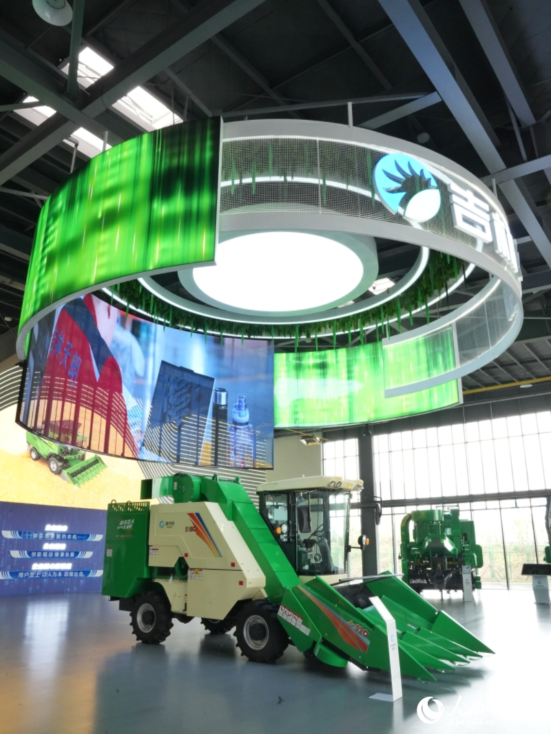 行进中国｜秋收“魔术手”让秸秆变“金条”(图4)