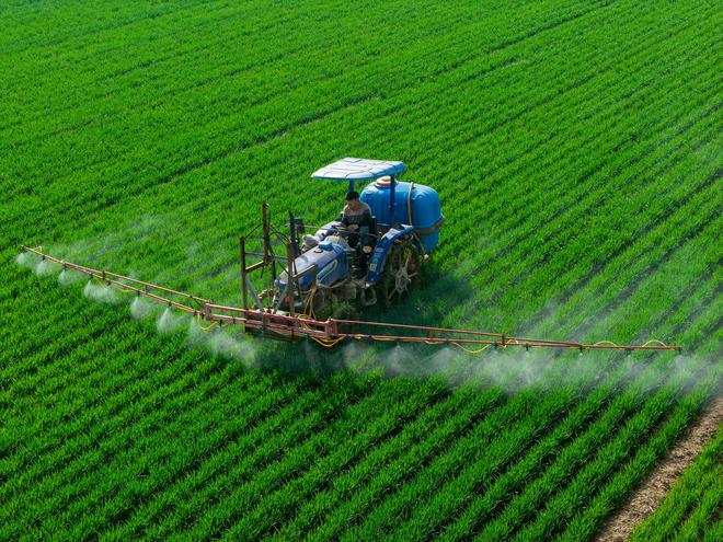 春耕图里有“新”意绘就生产好“丰”景(图9)