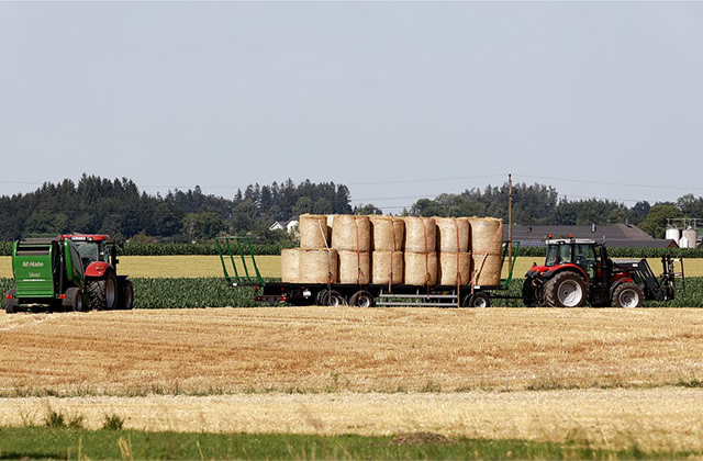 打捆机多少钱一台打捆机的工作原理及使必赢用方法介绍(图6)